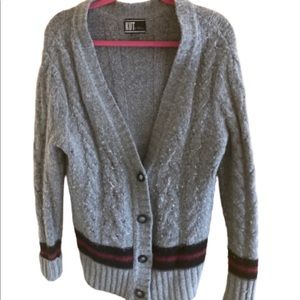 Grey cardigan
